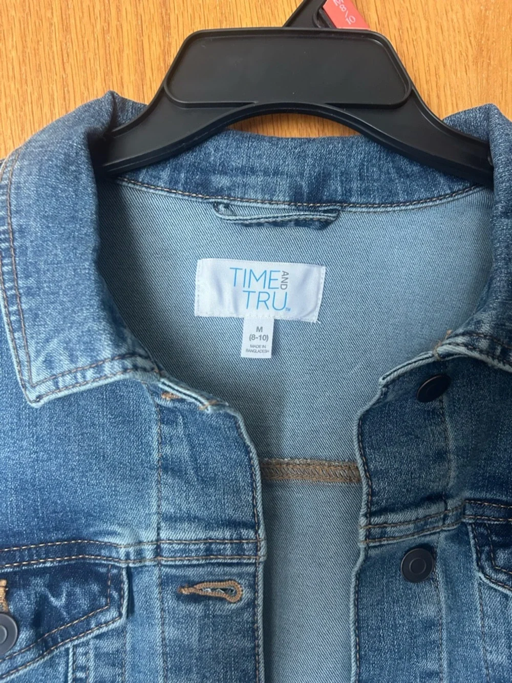 Time and Tru Medium Blue Denim Jacket - Picture 2 of 3